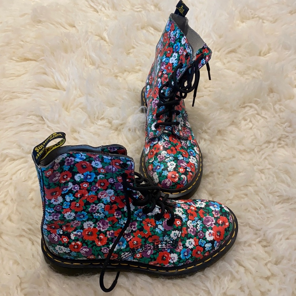 Dr. marten “the original” boots